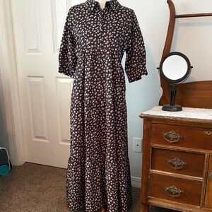 Chic Black Floral 3/4 Sleeve Dress